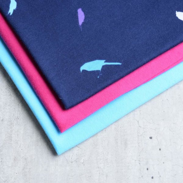 Single jersey - ptaki, fuksja i błękit